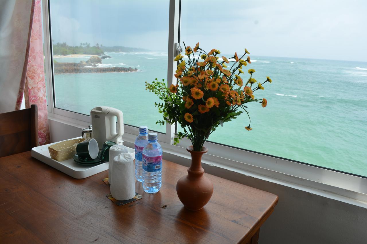 Sayurima Beach Hotel Ahangama Exterior photo